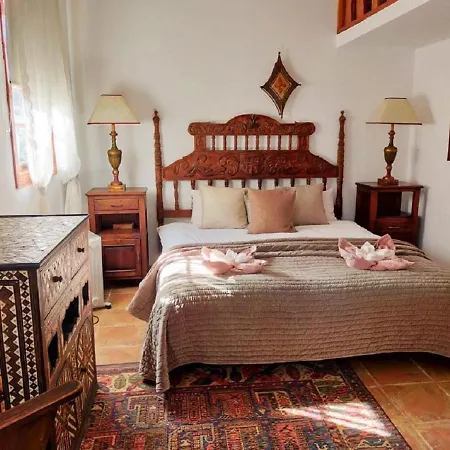 Σαλέ Hacienda Los Dragos By Deihu Experiences *