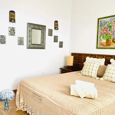 Chalet Hacienda Los Dragos By Deihu Experiences *