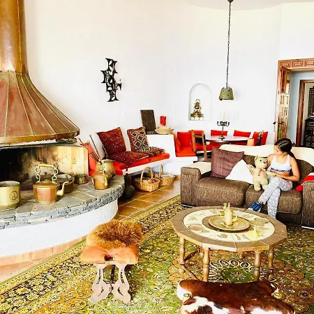 Hacienda Los Dragos By Deihu Experiences Alpstuga